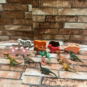 Colorful Dinosaur and Animal Figurines Set(wooden & plastic)